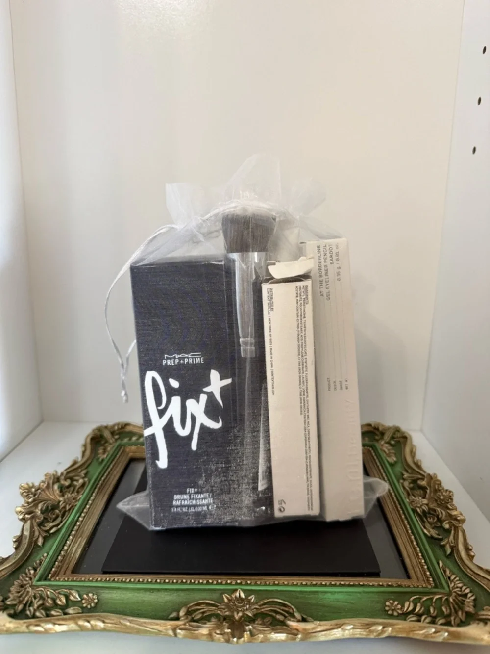 Black & White Beauty Bundle